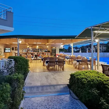 Hotel özgürhan 3*