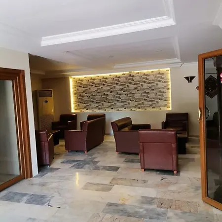 Oezguerhan Hotel Sidé